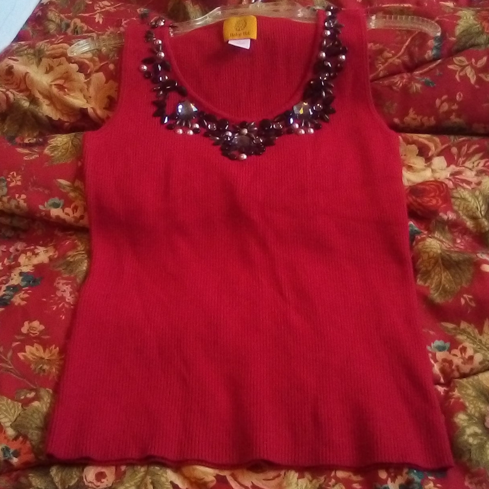 Ruby Rd red , ribbed tank top w/beads. New,Small.